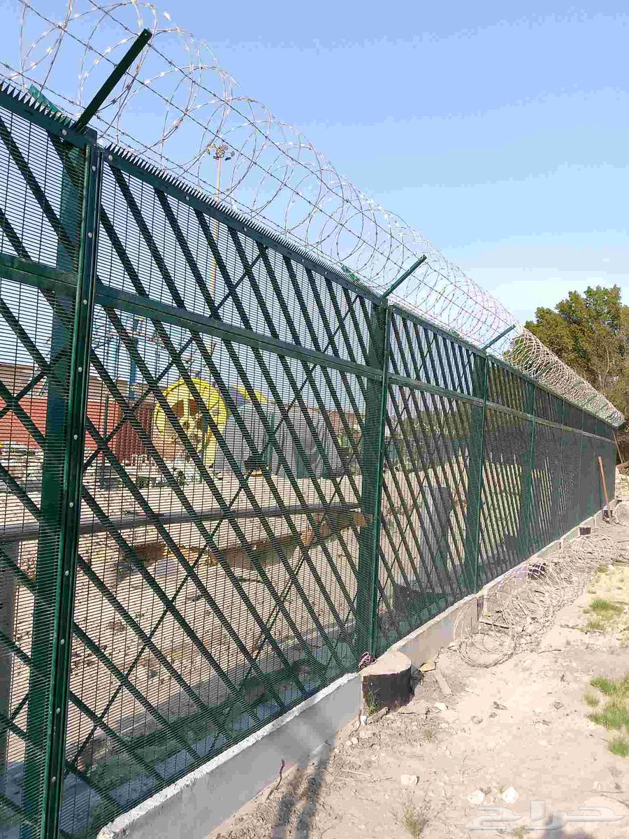 نقوم بتوريد وتركيب جميع انواع اشبوك64217647802243112