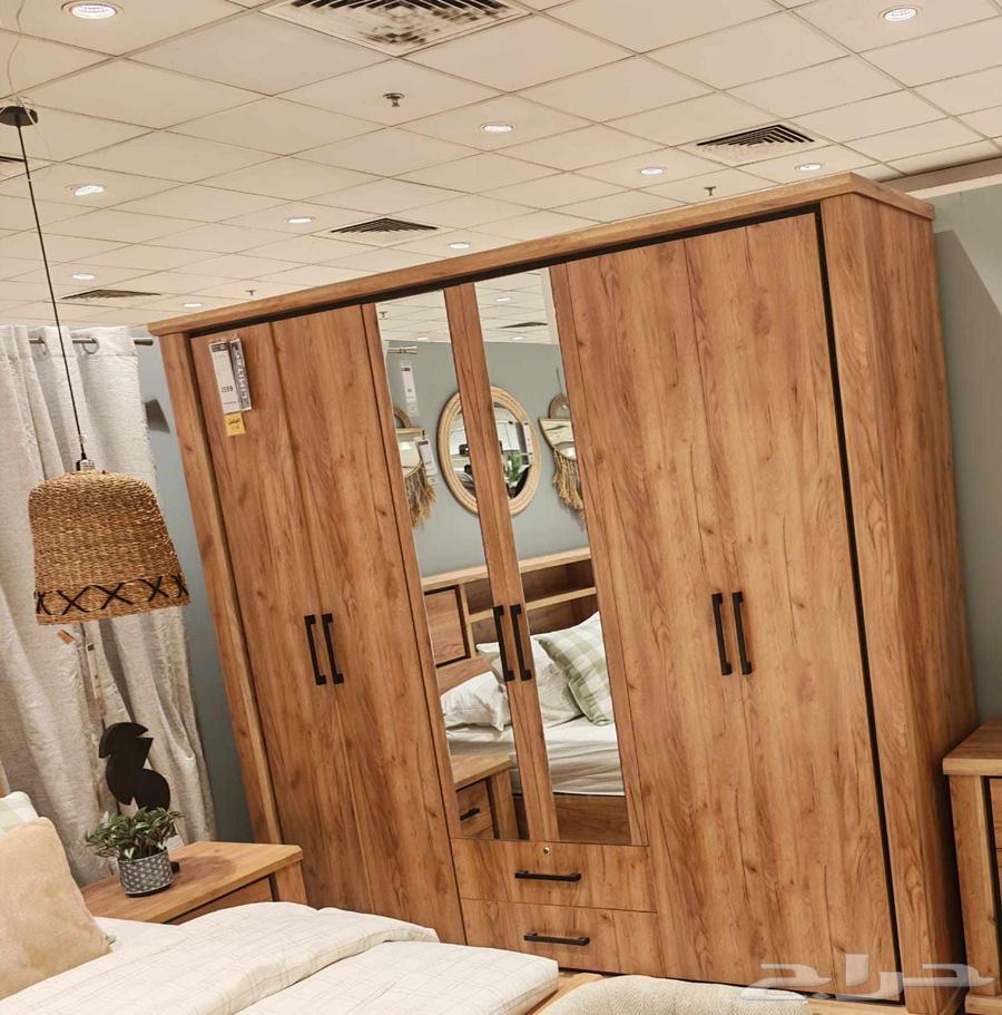 New Colors Workshop is ready to execute all carpentry designs completely64216945176707114