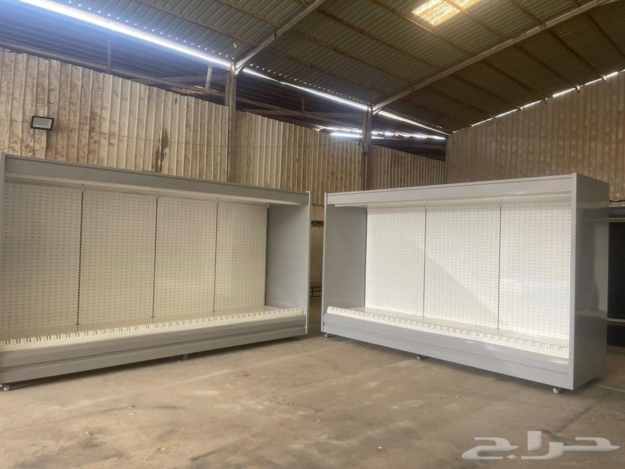 Open display refrigerators and cooling and freezing rooms64217408144257114