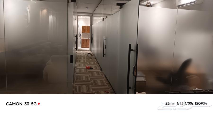 Installation of office and cafe awnings and building tinting64225451129731111