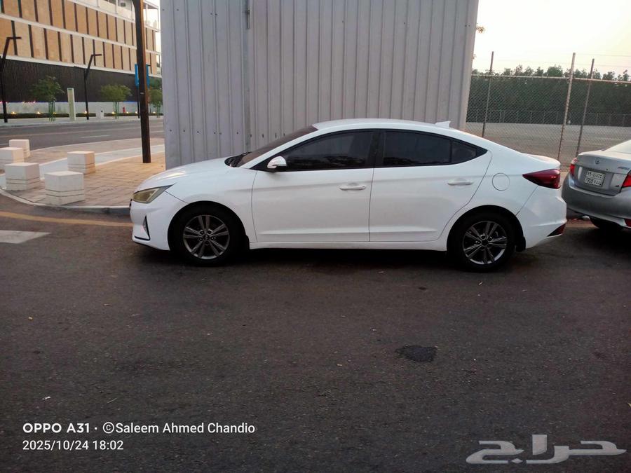 Driver for delivering shifts and schools monthly64216703476867110