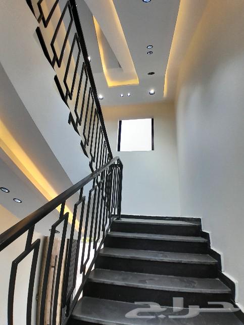 للبيع شقه دور ثاني مصعد راكب جاهز تشطيب راقي حي الموسي550الف64217160407426114