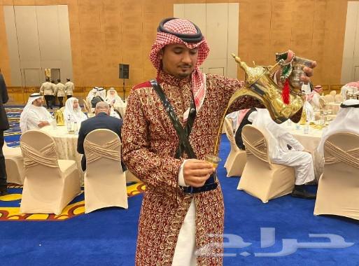 Coffee server and water pipe preparer and host64225271637250110