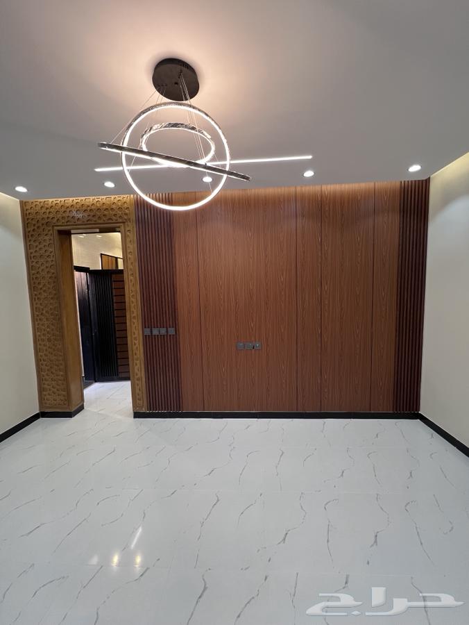 فيلا نص ارض للبيع حي الصفا64225261364354113