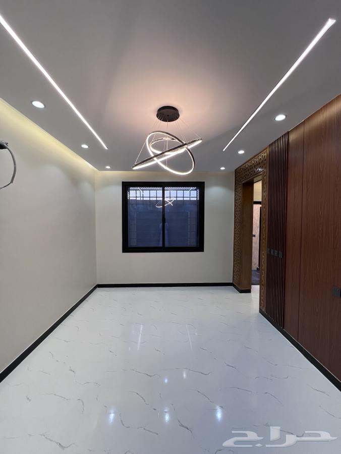 فيلا نص ارض للبيع حي الصفا64225261364354112