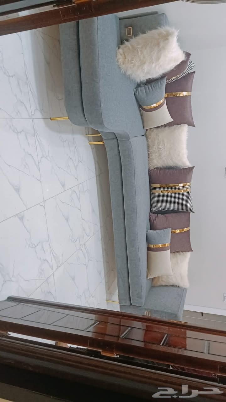 تنجيد وتفصيل جميع انواع الكنب والمجالس ويوجد تفصيل السفير64217649264771113