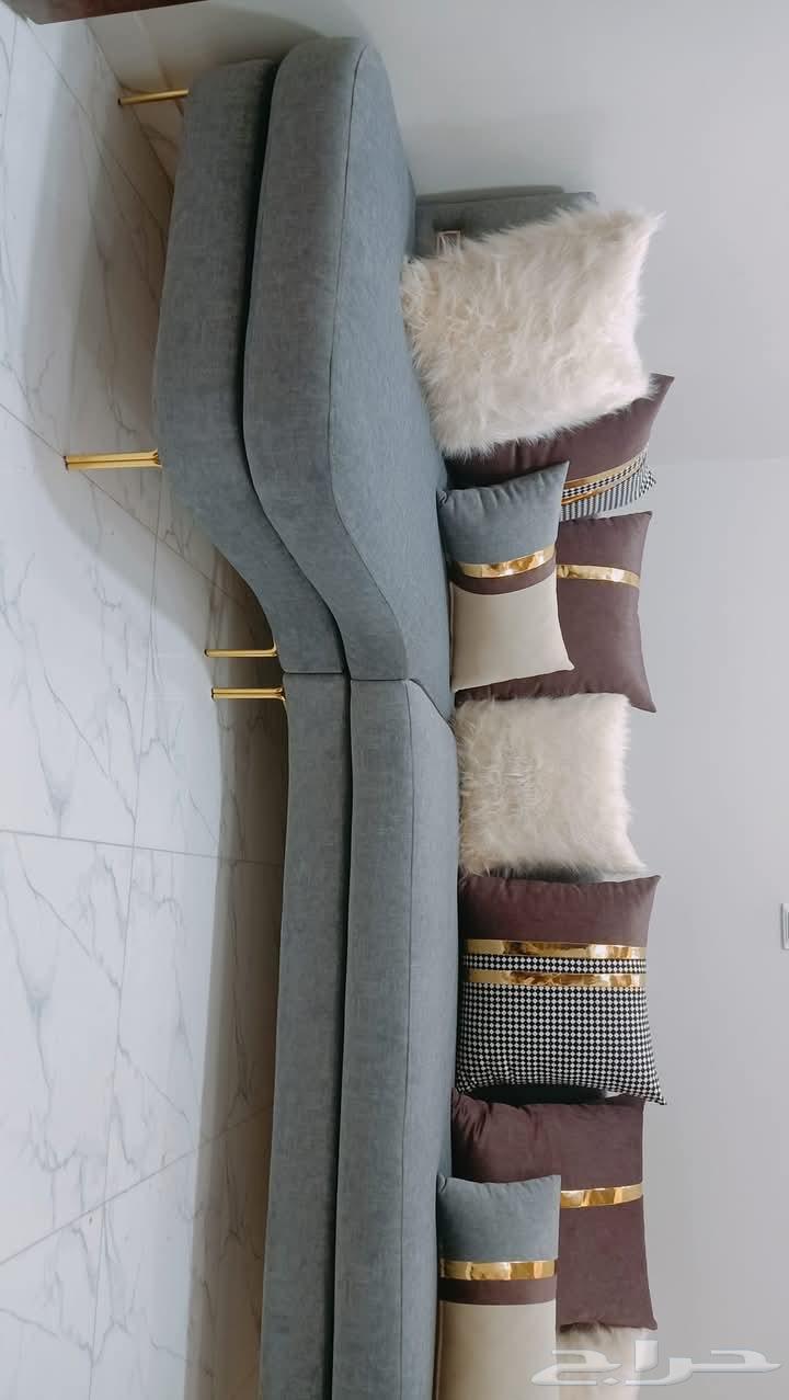 تنجيد وتفصيل جميع انواع الكنب والمجالس ويوجد تفصيل السفير64217649264771112