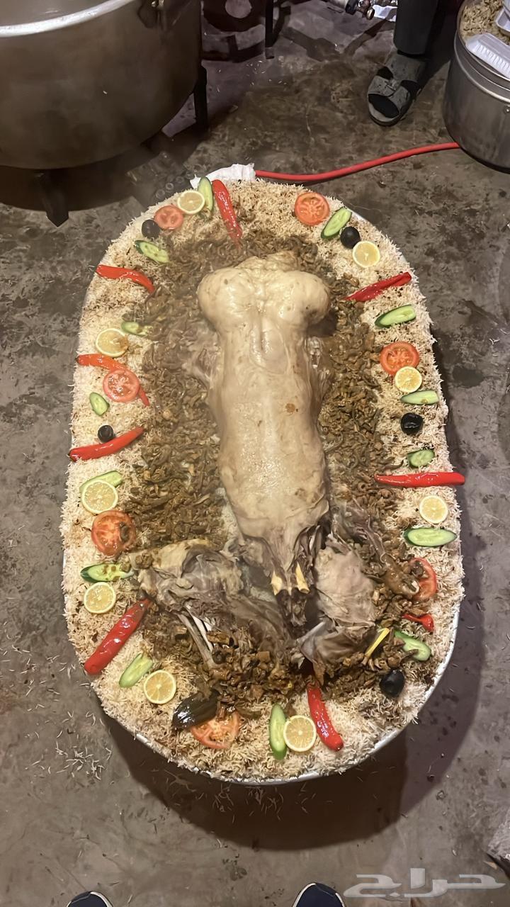 طباخ متنقل مع الاغراض متواجد في الدمام64218306543233111