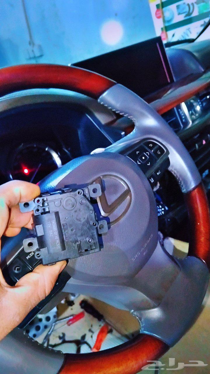 Car Electrician Spark Plug Replacement64216703816321110