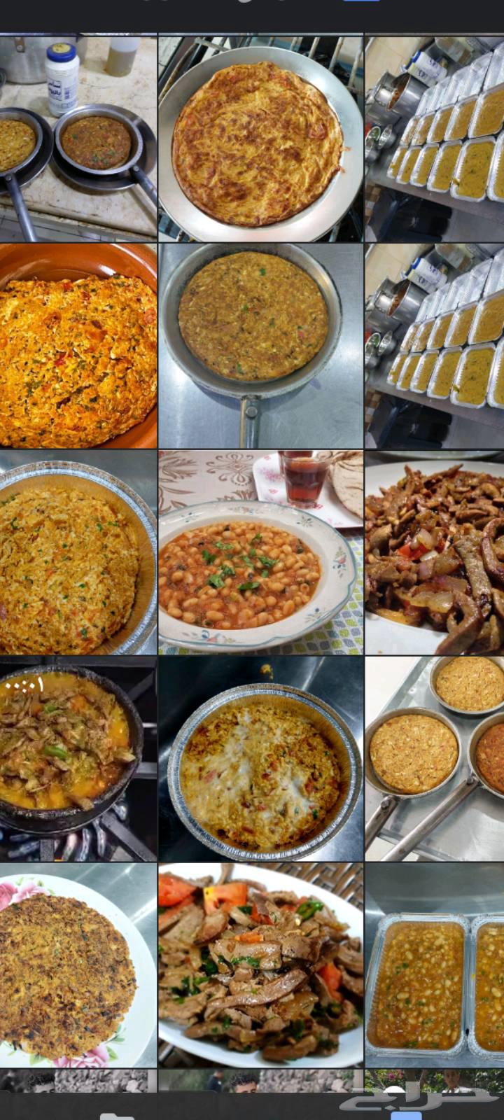 Cook using all types of fuel, with his pot, stew, and various dishes, along with fish fillets and chicken skewers, first grade, with at least ten years of cooking experience64218073014402110