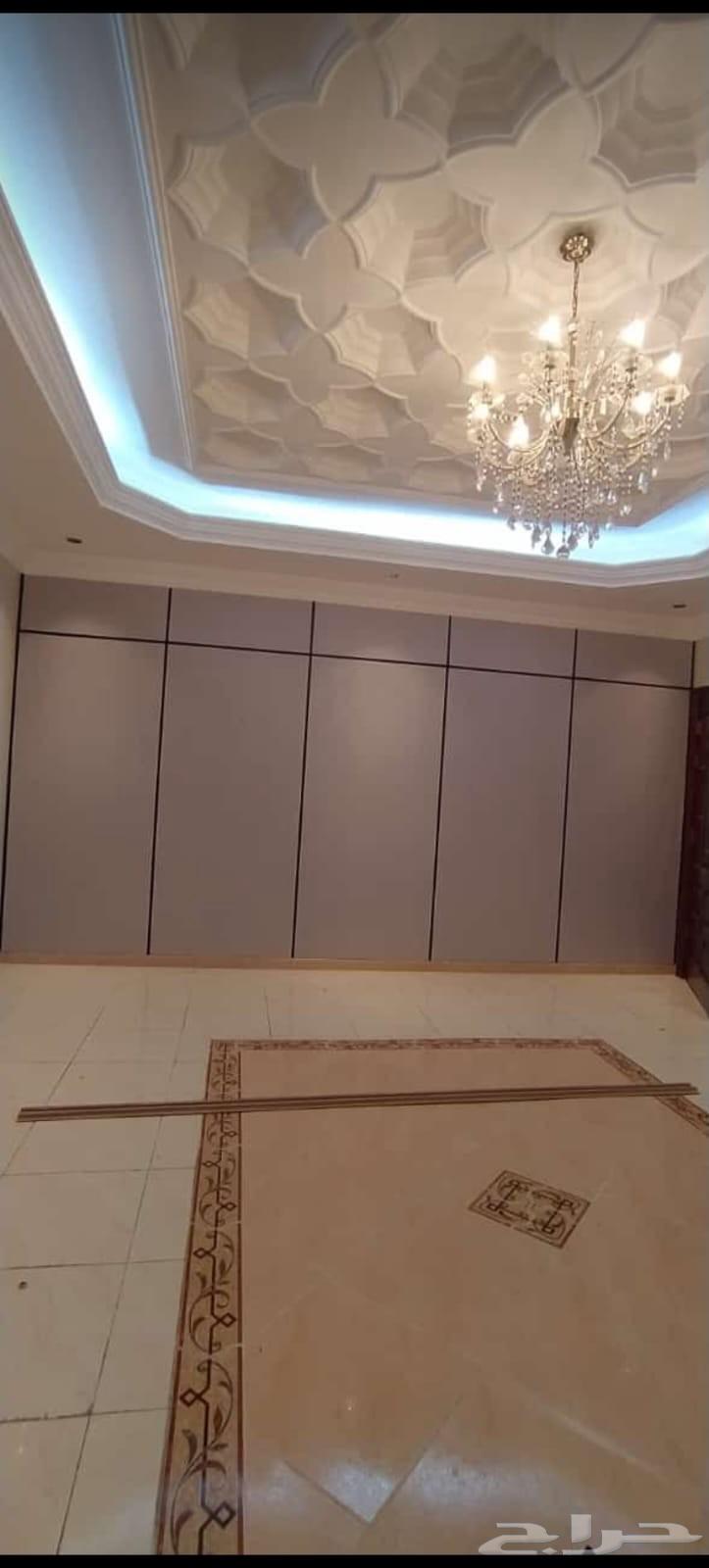 معلم  ديكورات_معلم-دهانات-شيبورد_بديل-الخشب_ورق-جدران-فوم-64217411345411112