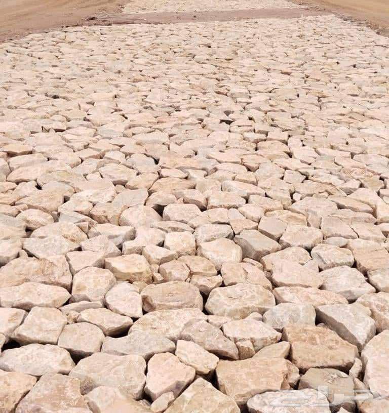 Abu Mahjer for all types of fences and security barriers, and stone construction64217876961154110