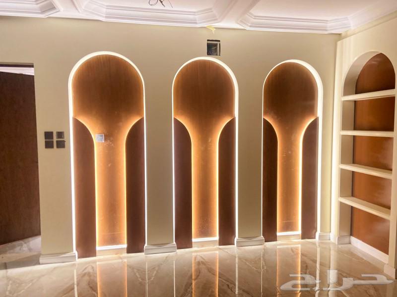 معلم .نجار . خبرة 15عام في مجال الاخشاب64225456042114110