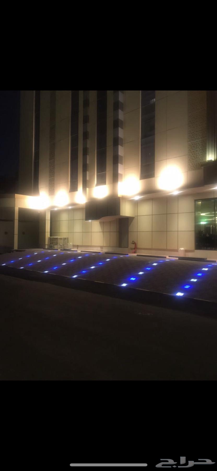 فواصل قواطع وانترلوك وبلدورات مضيئة64225272976386114