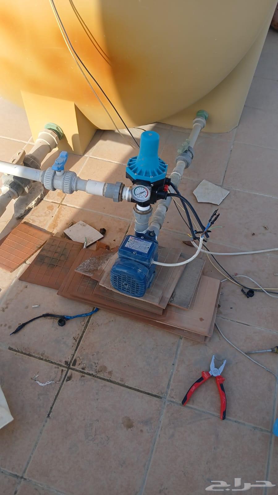 Plastering and Plumbing Instructor64218306893315110