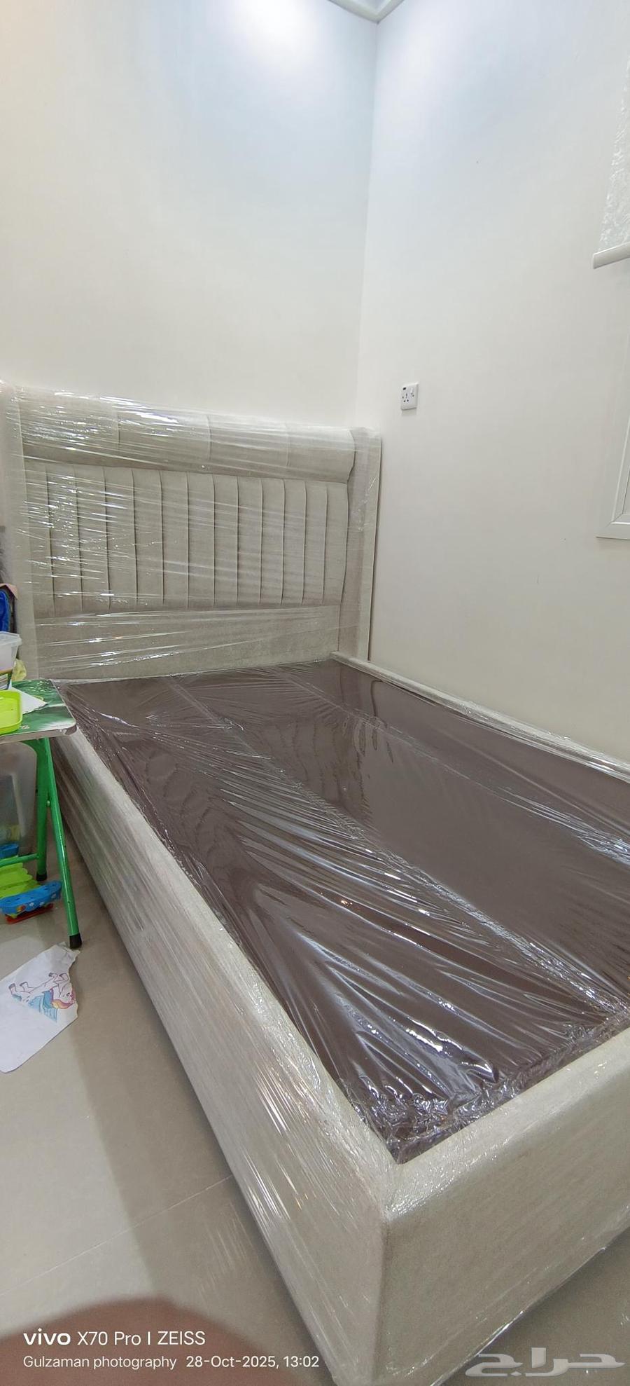 Bedroom wardrobes, beds, medical mattresses, sofas, stools, custom Arabic majlis sets64218075943043112