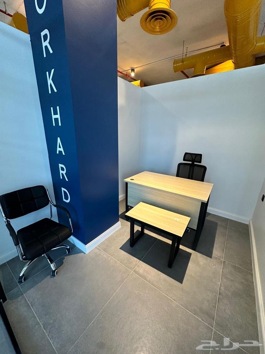 مكتبك الجاهز  خطوة ذكية نحو بيئة عمل متكاملة64217160586242112