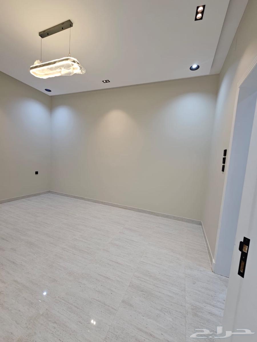 شقة للبيع بسعر ممتاز جدا 500 الف فقط خميس مشيط درة الموسي64225262986497111