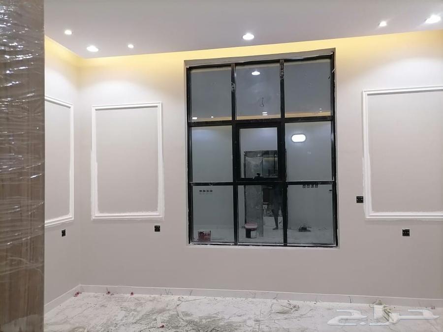 ورشة المنيوم64228465375617114