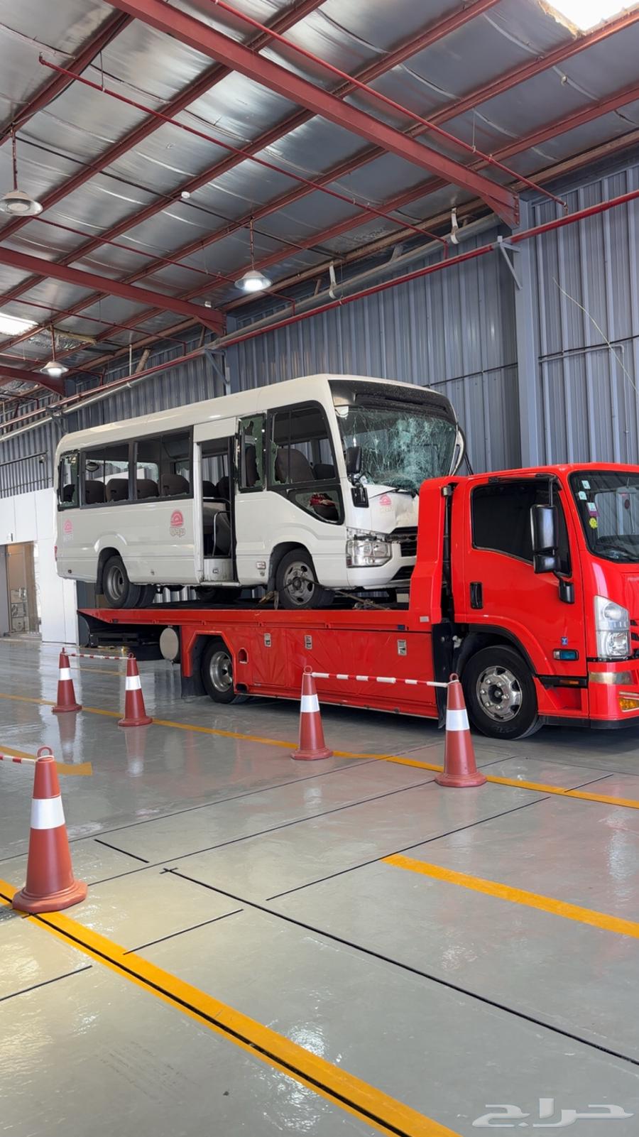 سطحه حائل هيدروليك ونش علاق64228827280642112