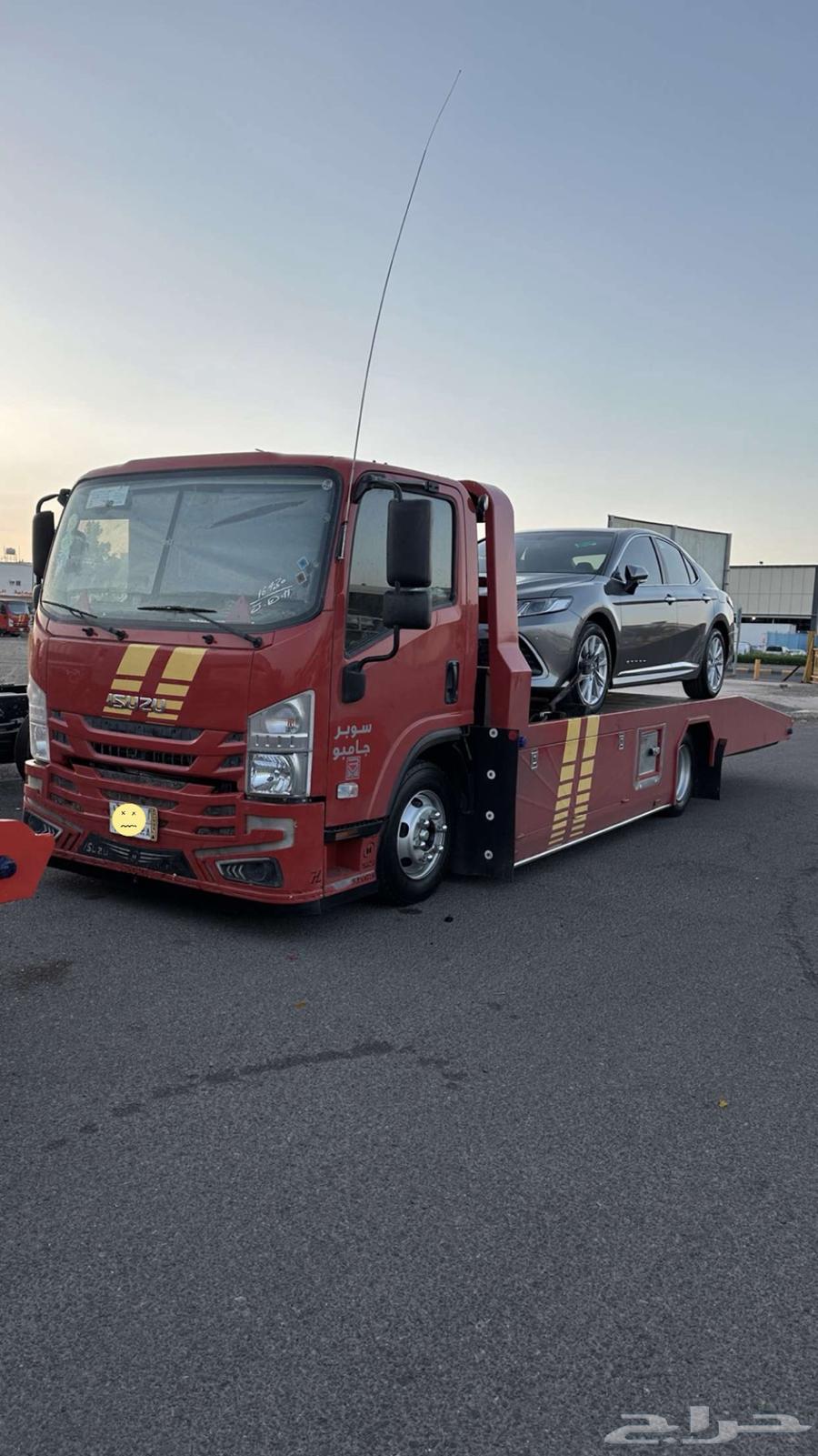 Car transport platform in west Riyadh, serving Al Dakhil, Tuwaiq, Al Arijah64228272988546110