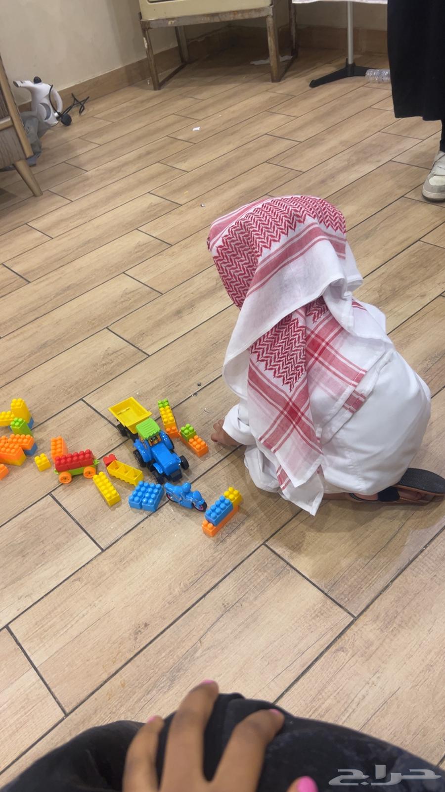 رفيقة لي طفلك64229556967811110