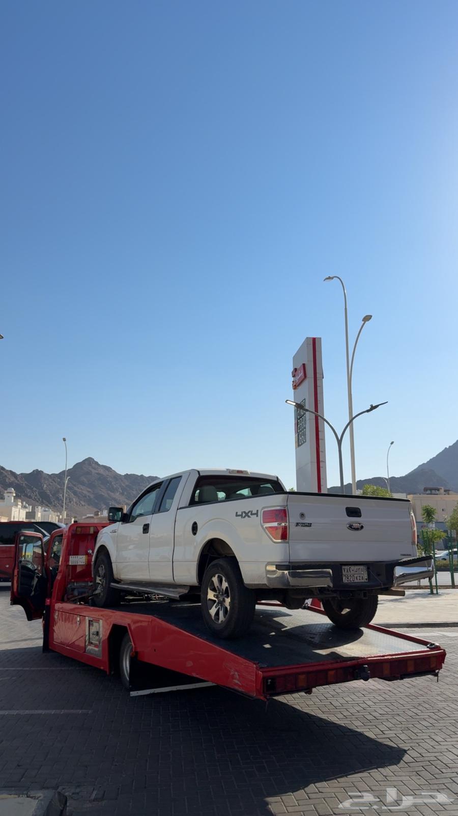 سطحه لنقل السيارت64228826174339110