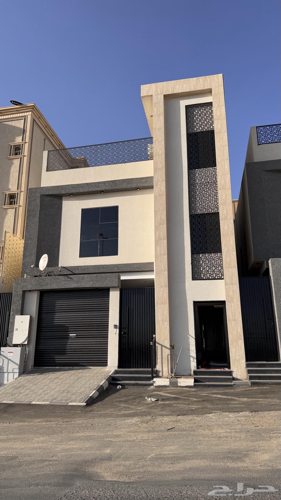 للبيع روف علوى مع ملحق مداخل مستقله من 600 الف64239752212867110