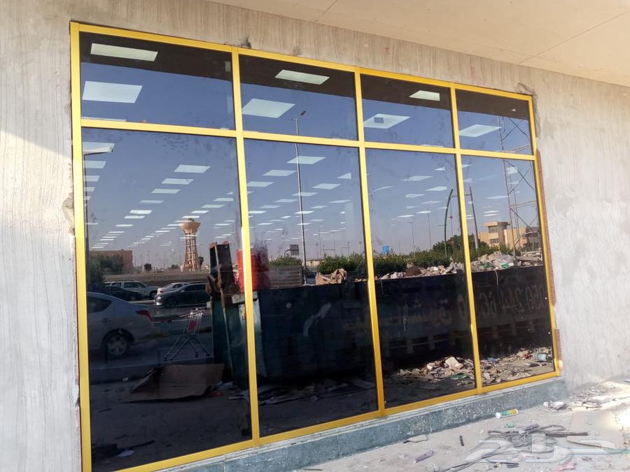 Supply and installation of secret glass, installation of shower partitions, installation of office desks and railings64420702065665112