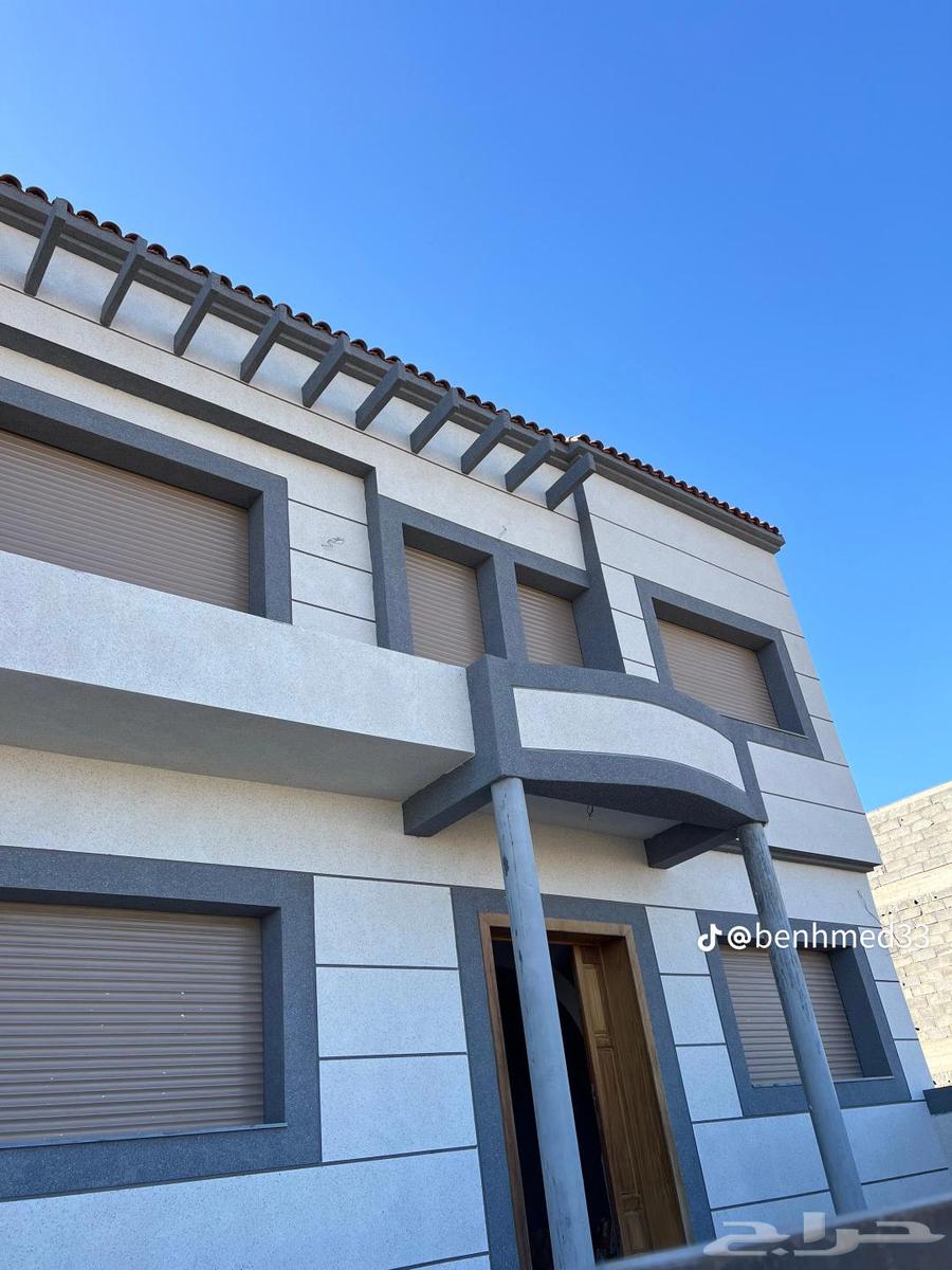 Marble chipping..64228273106306114