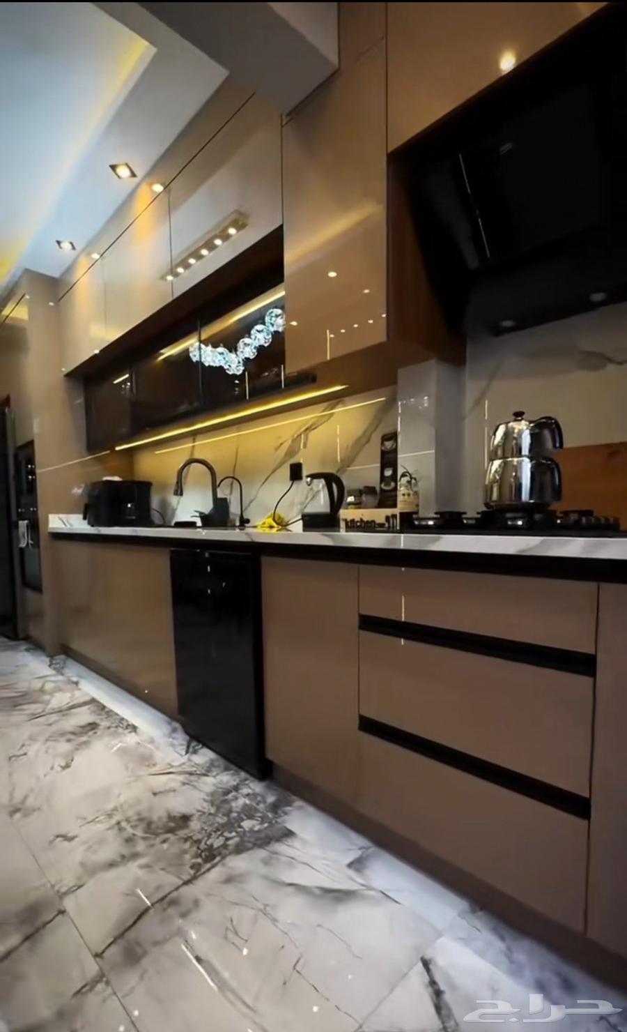 كهربائي  تبوك لجميع انواع المقاولات الكهرباء64229182490755114