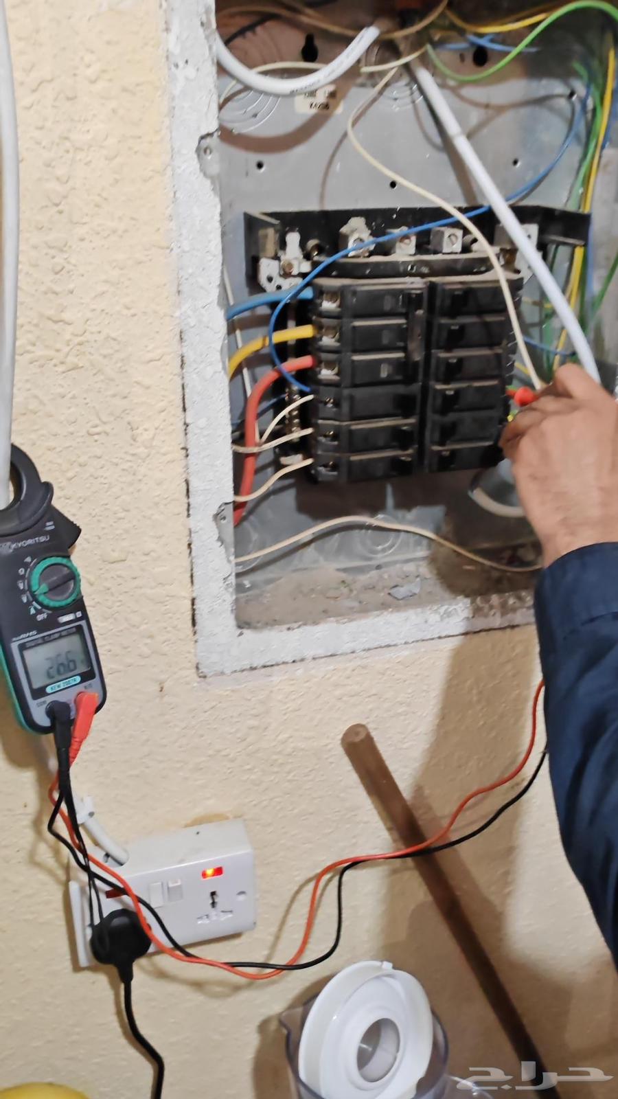 كهربائي منازل صنايعي شغل فاخر من الاخر  دا تكيف64229555679106114