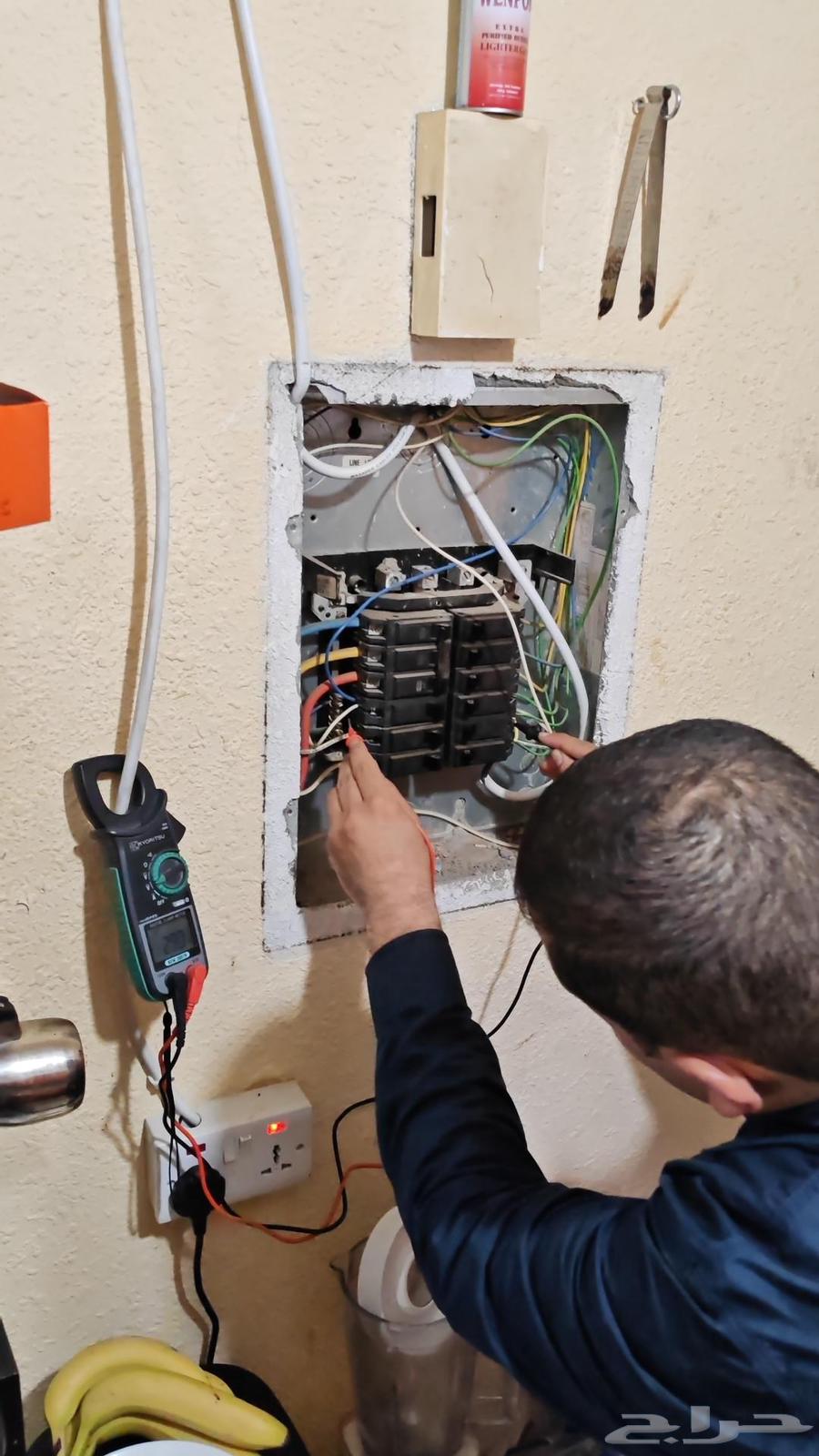 كهربائي منازل صنايعي شغل فاخر من الاخر  دا تكيف64229555679106111