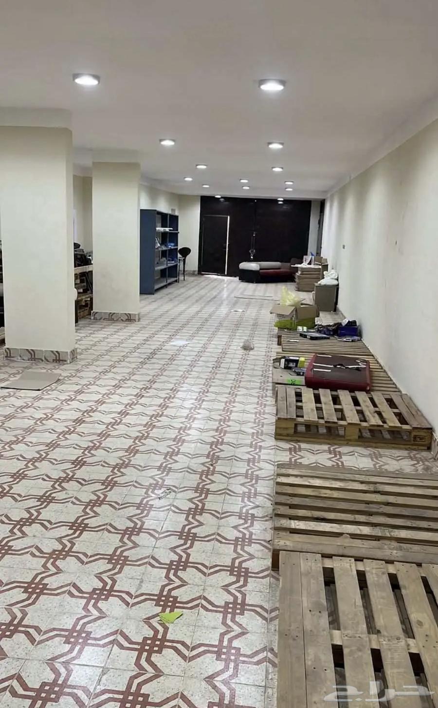 مستودع كبير للايجار خميس مشيط مخطط واحد64359575638017112