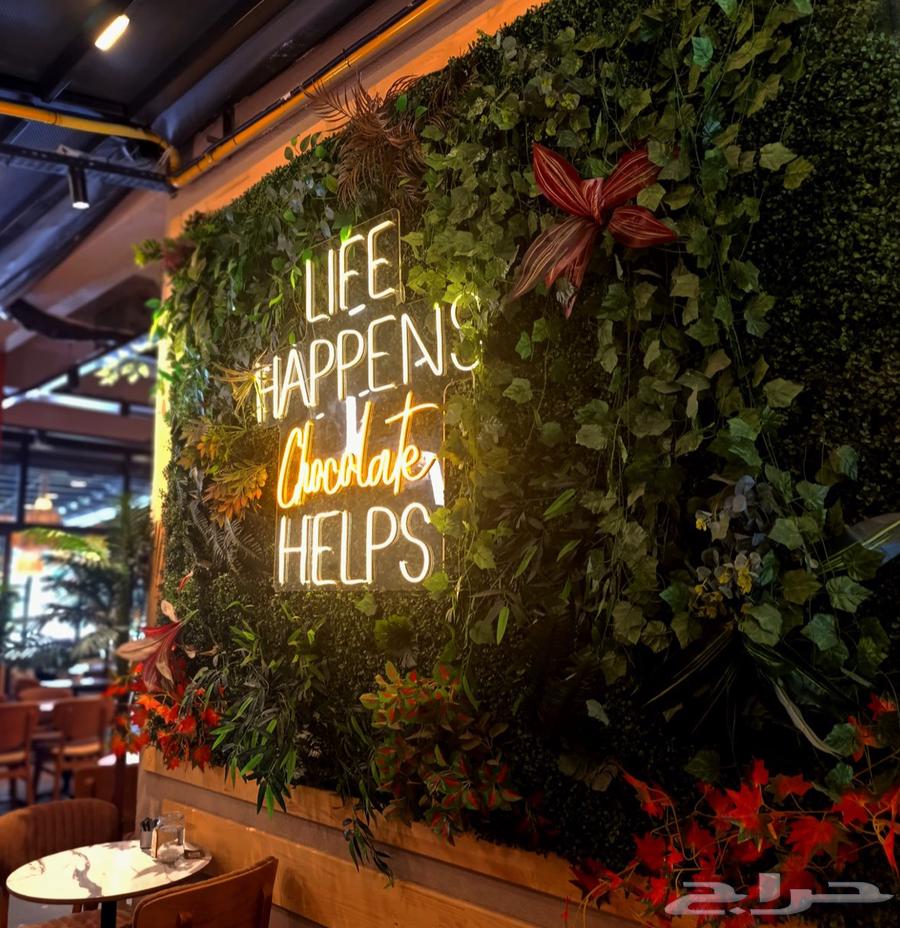 ديكورات داخليه وتنسيق حدائق بالعشب الصناعي64228465705219111