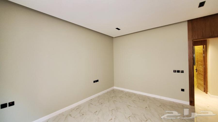 Building Painting64240146341505110