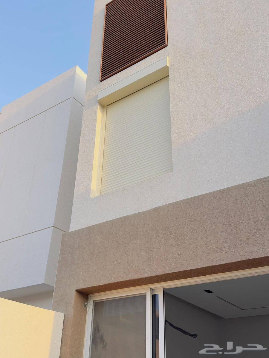 شطر نوافذ وابواب جراجات تركيب وصيانة64228273945091113