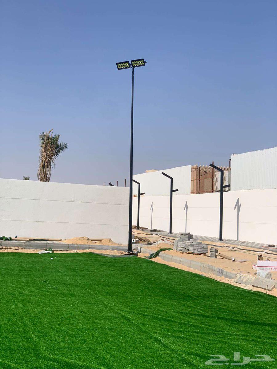 أعمدة إنارة الشوارع كشافات الشوارع أعمدة كهرباء أعمدة طاقة64226082763906114