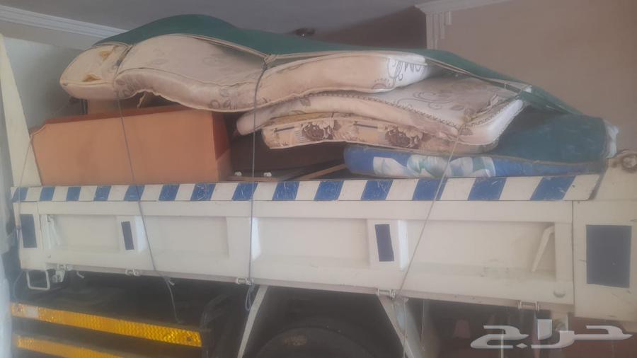 Dina tipping truck for transporting waste and debris with workers and without workers in Jeddah64239969823107112