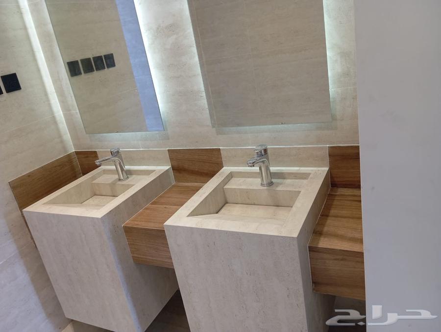 Ready-made and custom washbasins available64228273202051110