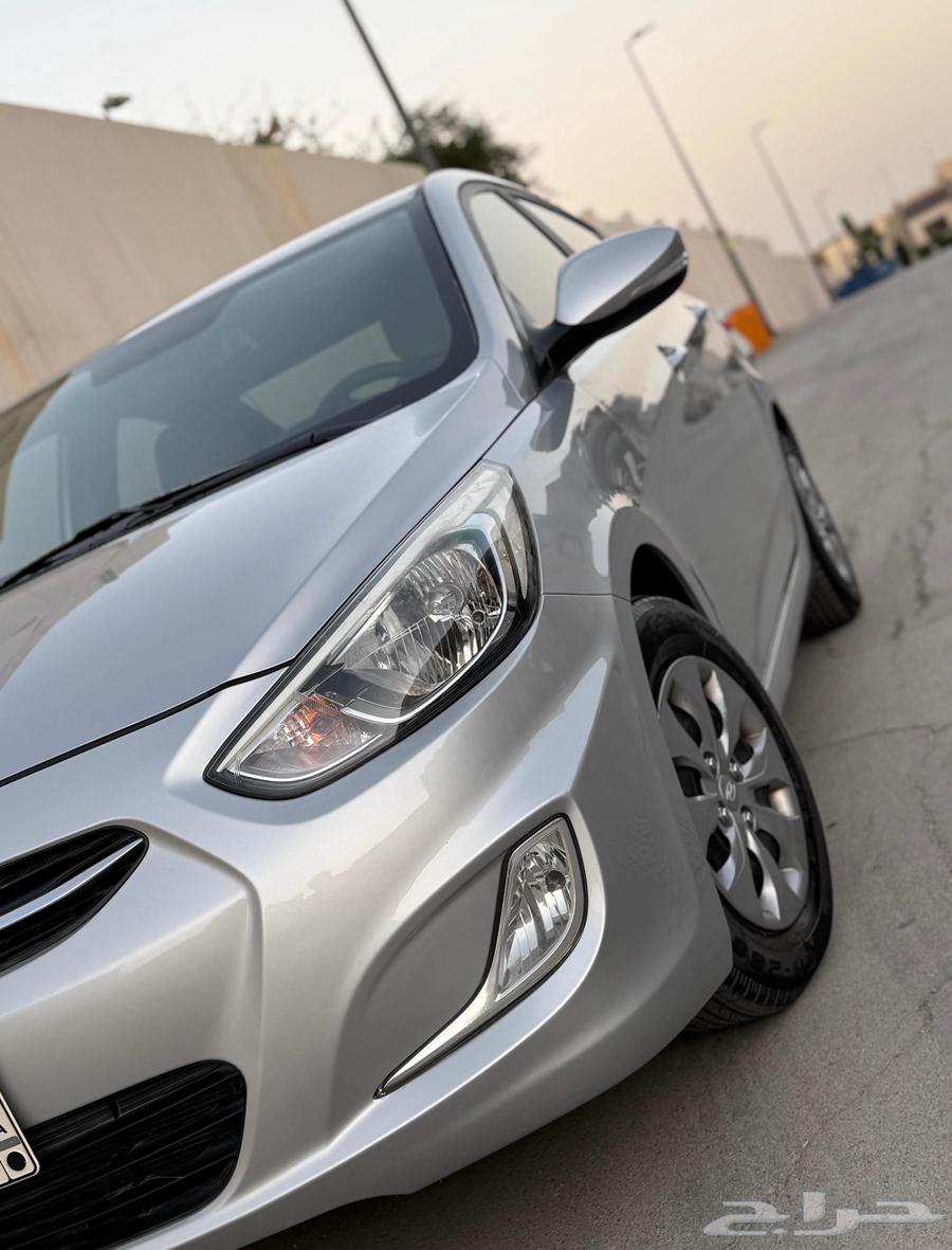 Renting drivers with their own cars at symbolic prices64226080593409114