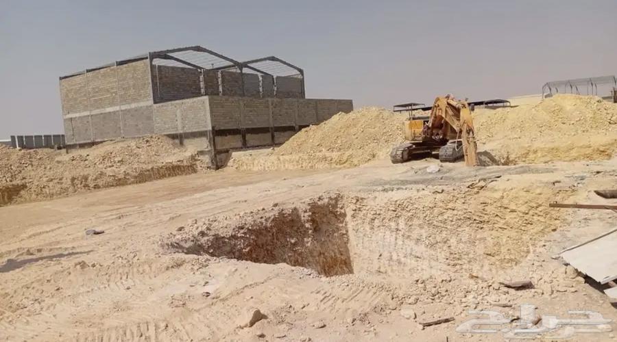 يوجد جميع انواع الحفريات وترحل وتوريد المود64229383015043111