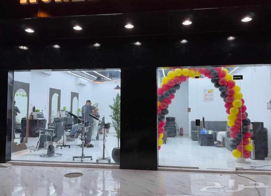 صالون حلاقة فتحتين جديد للتقبيل على السوم64228458708866111