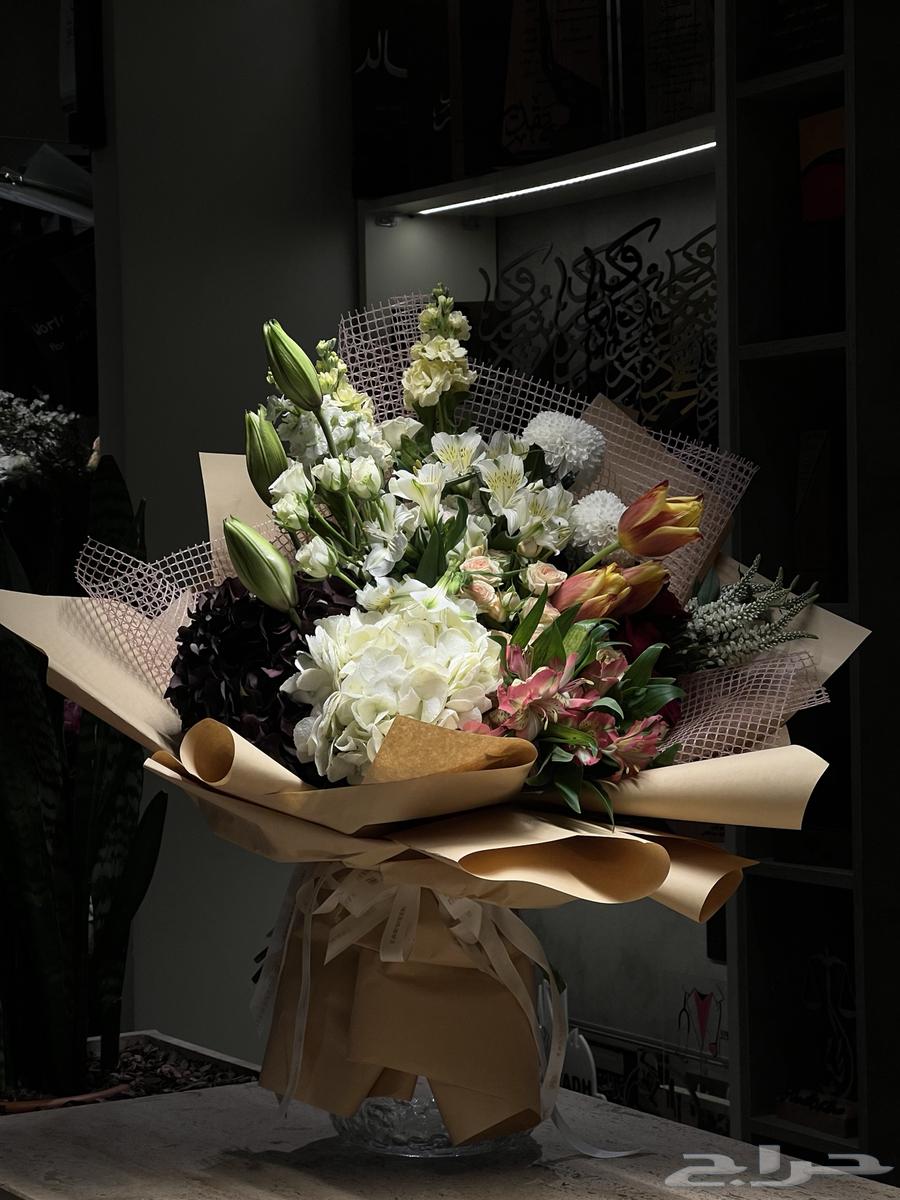 Flower Arranger, Florist, Arrangement64226079097602113