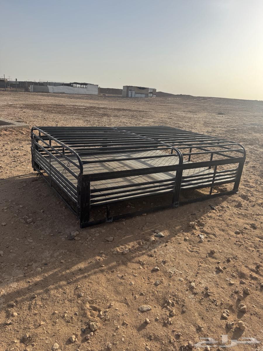 Shade Hilux64229383048705111