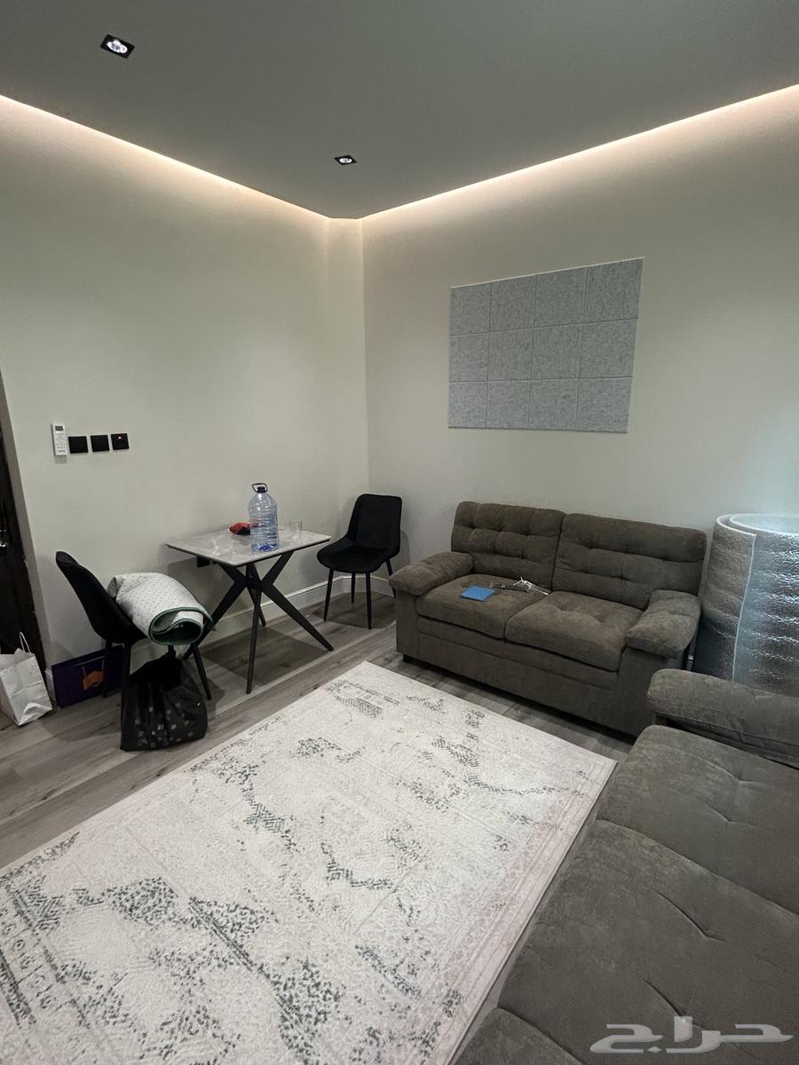 شقة بعقد ايجار للتقبيل64228629556610110