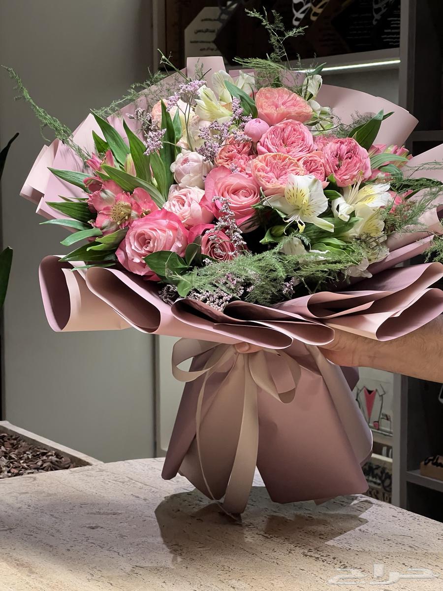 Flower Arranger, Florist, Arrangement64226079097602110