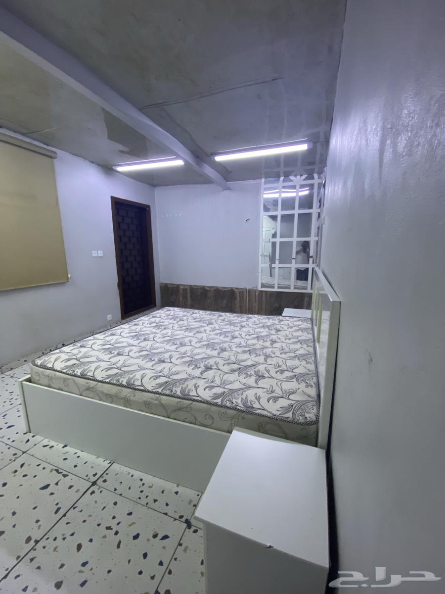 استديو غرفه4.4حمام مطبخ ب1250 جميع الخدمات رحيلي شمال جده64228816114178112