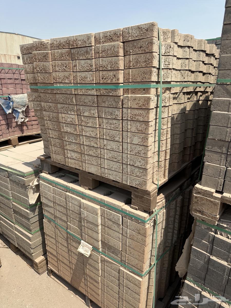 انترلوك وبلدورة وبلاط تيرازو64229557245825110