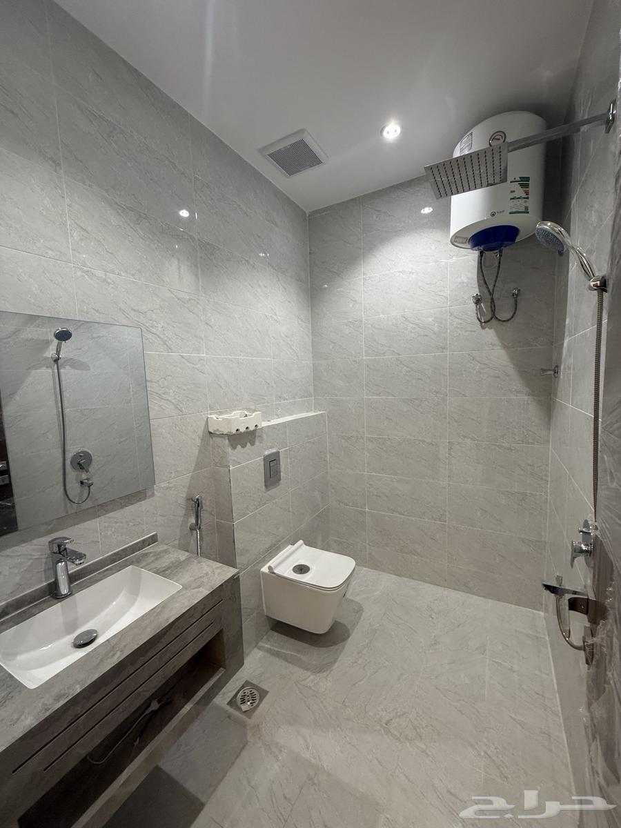 دور للبيع بحمراء الاسد64239752444163113